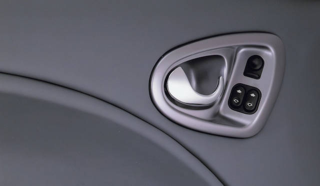 64_aston_martin_V12_VANQUISH_6_01 Aston Martin V12_VANQUISH(2001)|アストンマーティン V12 ヴァンキッシュ