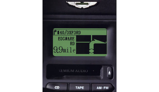 68_aston_martin_V12_VANQUISH_10 Aston Martin V12_VANQUISH(2001)|アストンマーティン V12 ヴァンキッシュ