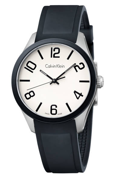 カルバン・クライン カラー