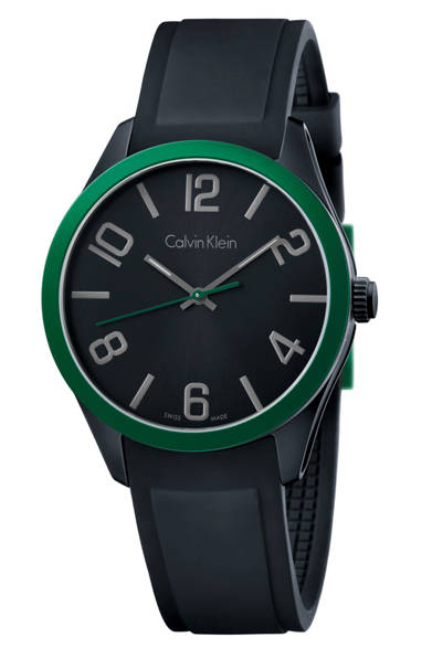 カルバン・クライン カラー