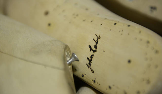 <strong>JOHN LOBB｜ジョンロブ</strong>　アトリエ内部