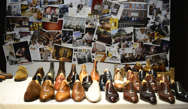 <strong>JOHN LOBB｜ジョンロブ</strong>　アトリエ内部
