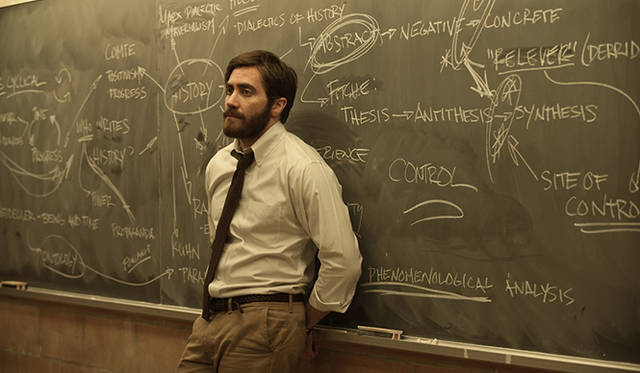 © 2013 RHOMBUS MEDIA (ENEMY) INC. / ROXBURY PICTURES S.L. / 9232-2437 QUEBEC INC. / MECANISMO FILMS, S.L. / ROXBURY ENEMY S.L. ALL RIGHTS RESERVED.