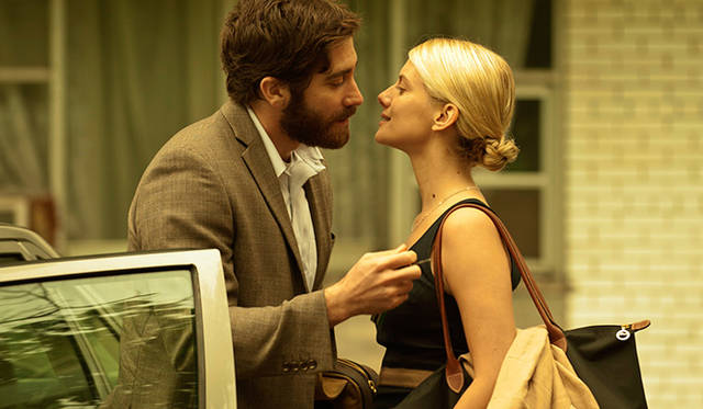 © 2013 RHOMBUS MEDIA (ENEMY) INC. / ROXBURY PICTURES S.L. / 9232-2437 QUEBEC INC. / MECANISMO FILMS, S.L. / ROXBURY ENEMY S.L. ALL RIGHTS RESERVED.