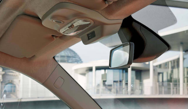 050_smart_fortwo