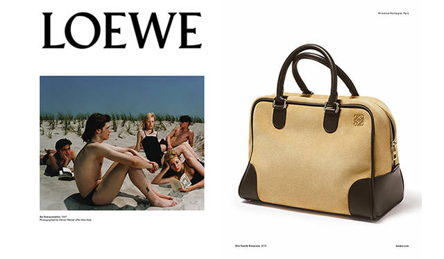 アメリカ人画家、アレックス・カッツの絵画をベースに、マギー・ライザーをはじめ、時代を代表するモデルたちをフィーチャーしたエディトリアルは、ジョナサン・アンダーソンにインスピレーションをもたらした。ロエベのシグニチャーとも言えるバッグ「アマソナ」は、柔らかさと使いやすさをフィーチャーしたあらたなアイコンとして登場