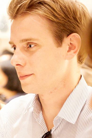 クリエイティブ ディレクターを務めるジョナサン・アンダーソン