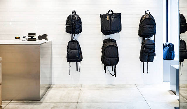 <strong>HEAD PORTER｜ヘッド・ポーター</strong>　「HEAD PORTER OSAKA」