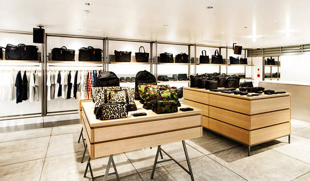 <strong>HEAD PORTER｜ヘッド・ポーター</strong>　「HEAD PORTER OSAKA」