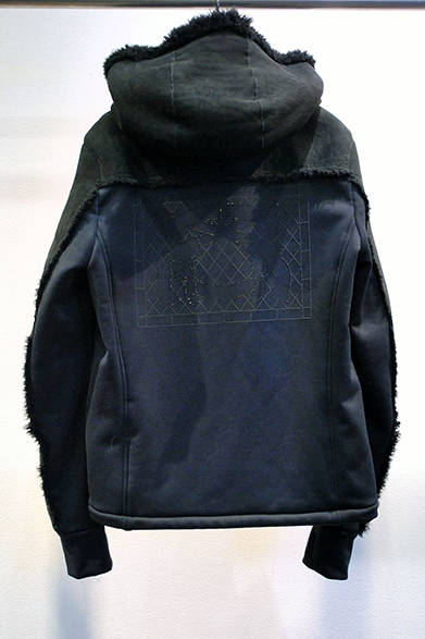 「シルクカットソー」4万1040（8月発売）