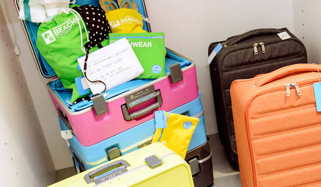 <strong>FLIGHT 001｜フライトワン</strong>　羽田空港 国内線第1旅客ターミナル2階 出発ゲートラウンジ南ウィング「イセタン羽田ストア（レディス）ターミナル1」内「FLIGHT 001 イセタン 羽田ストア（レディス）店」