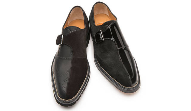 左／ハイブリッド・モンクストラップ「M40274VEG」17万8200円、右／ハイブリッド・モンクストラップ「M40273VEG」18万9000円