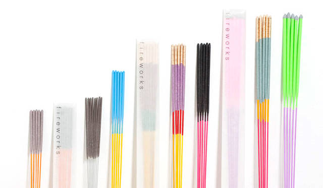 品質の高い花火だけを1種類ずつバラバラに販売。花火を一つずつ吟味して選ぶことも楽しめる