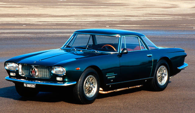 3500GTをベースに5リッターV8を搭載した大型クーペだが、生産台数はごく少なかった