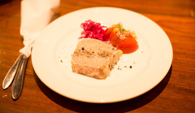 豚肉と鶏レバのテリーヌ