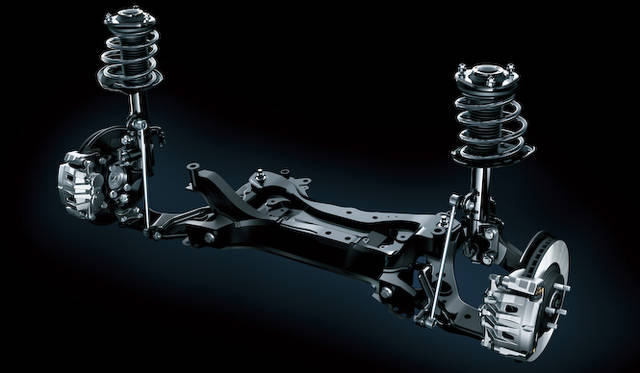マクファーソンストラット式フロントサスペンション