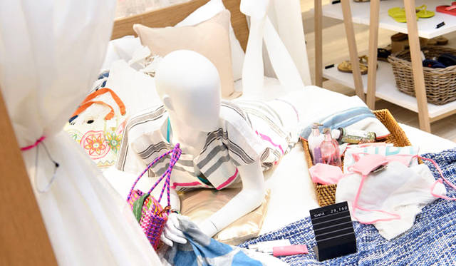 ネイルサロン「uka（ウカ）」スタッフと渡邊季穂さん