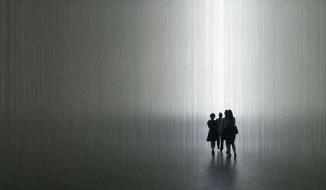 <strong>“Cartier Time Art – Mechanic of Passion” Direction by Tokujin Yoshioka</strong>　“The Gate” / Tokujin Yoshioka for Cartier Time Art © TOKUJIN YOSHIOKA INC.