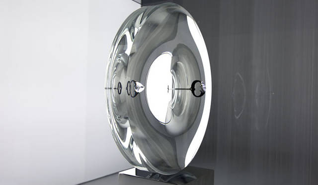 <strong>“Cartier Time Art – Mechanic of Passion” Direction by Tokujin Yoshioka</strong>　“The Gate” / Tokujin Yoshioka for Cartier Time Art © TOKUJIN YOSHIOKA INC.