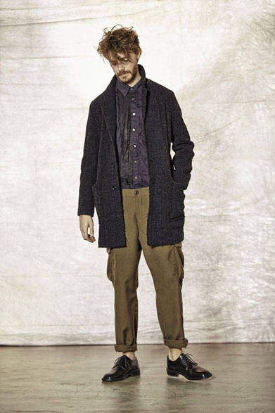 コート6万2640円、シャツ2万2680円、パンツ2万7000円