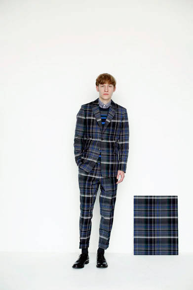 ジャケット 6万3720円、トラウザー 3万7800円、ボーダーカットソー 1万7280円、シャツ 1万9440円