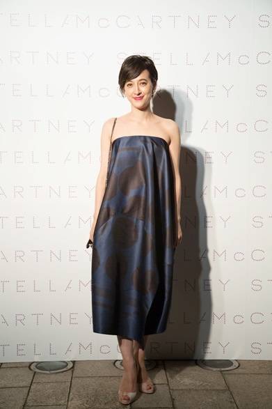 <strong>STELLA McCARTNEY｜2015年春コレクションのプレゼンテーション</strong><br />滝川クリステル