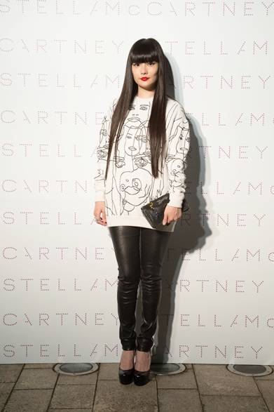 <strong>STELLA McCARTNEY｜2015年春コレクションのプレゼンテーション</strong><br />秋元梢
