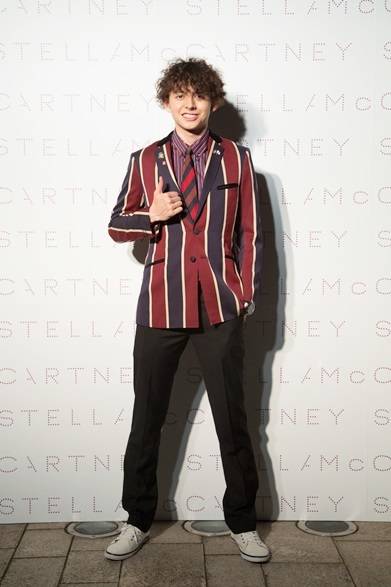 <strong>STELLA McCARTNEY｜2015年春コレクションのプレゼンテーション</strong><br />杉山ハリー