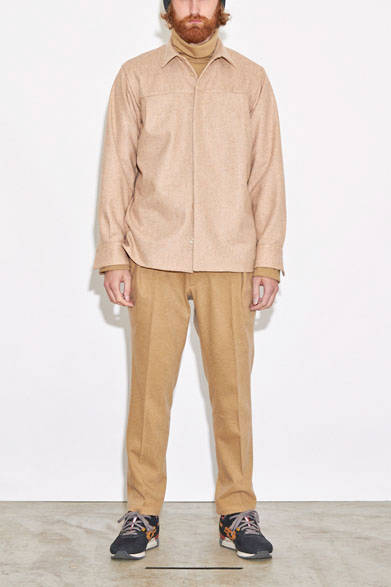 シャツ1万9440円、カットソー1万5120円、パンツ1万7820円