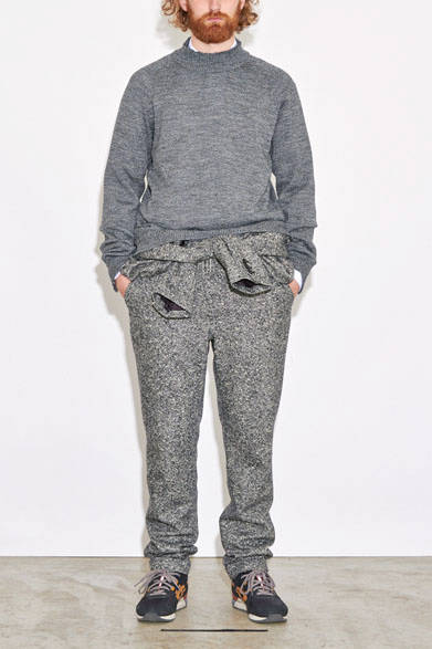 ニット2万4840円、ツナギ4万9680円