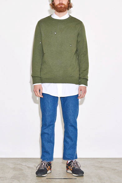 ニット2万6460円、シャツ1万7280円