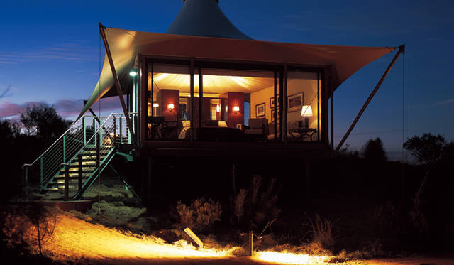 3.オーストラリア・ユララ「Longitude 131」