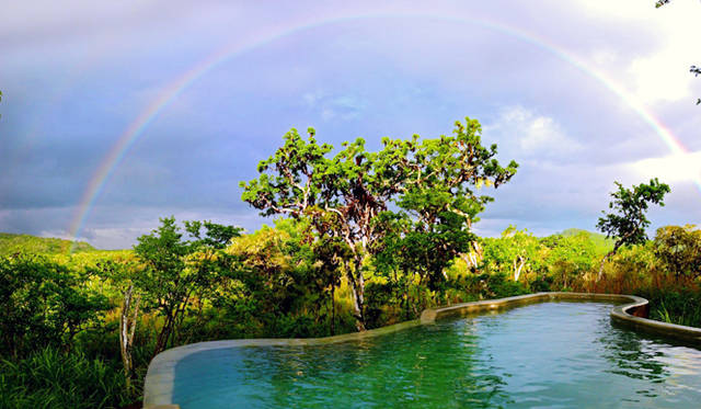 5.エクアドル・ガラパゴス諸島「Galapagos Safari Camp」