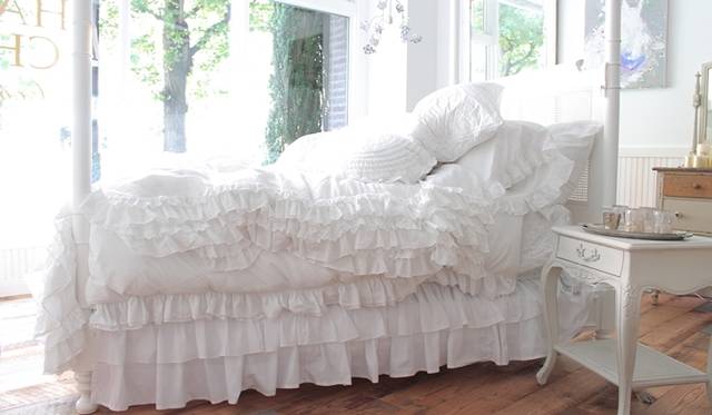 <strong>RACHEL ASHWELL SHABBY CHIC Couture｜「シャビーシック クチュール」千駄ヶ谷店、待望のオープン</strong>　