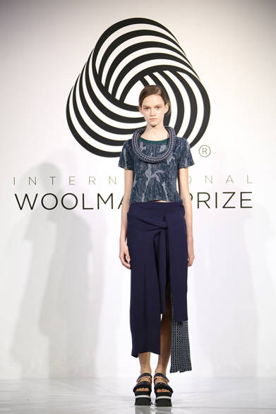 ウィメンズウェア部門で優勝した「Vmajor（ヴィメジャー）」の作品