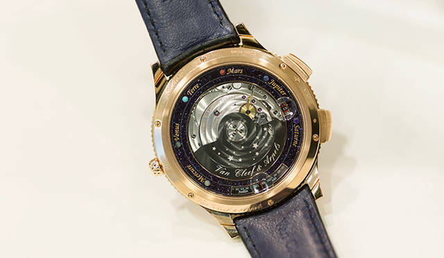 Midnight Planetarium｜ミッドナイト プラネタリウム