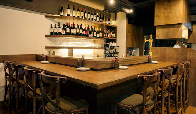 EAT｜「オストレア新宿三丁目店」　