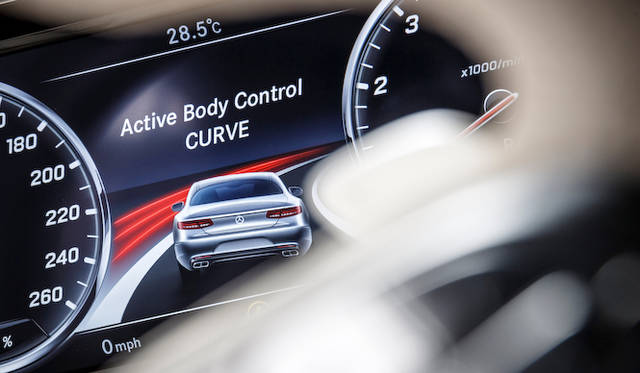 mercedes_benz_s500_coupe_31