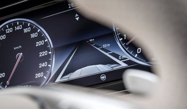 mercedes_benz_s500_coupe_32