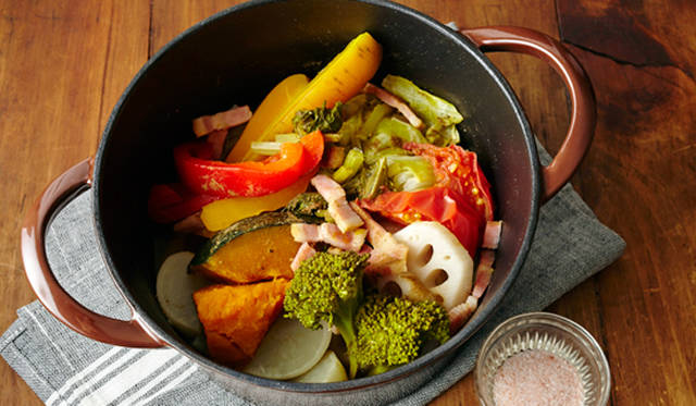 豪快！ビア蒸しベジタブル　アンデス塩添え