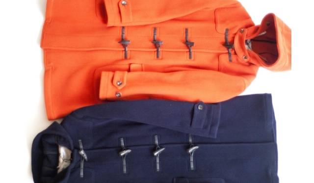 <strong>Frank&Eileen｜フラッグシップストア限定アイテム発売</strong><br />　グレンフェル×フランク&アイリーンダッグルコート　オレンジ、ネイビー　各11万円（税抜）