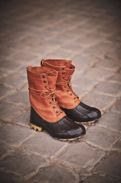 <strong>「LE GODIOT」</strong>　本革のボディにラバーソールを組み合わせた本格的ワークブーツ。上質なグレインレザーとエーグル社独自開発のラバーを組み合わせたメンズブーツ。8万1000円