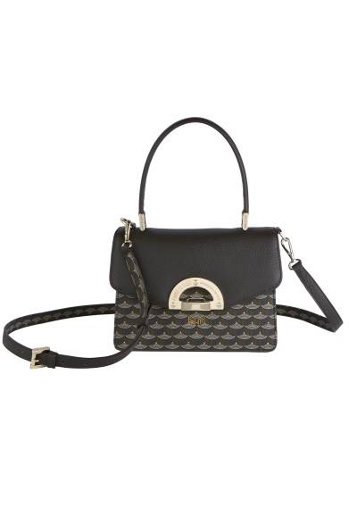 <strong>FAURE LE PAGE｜300年の歴史をもつ仏ブランド「フォレ・ル・パージュ」日本初上陸</strong><br />「PETIT PARADE 22S」ハンドバッグ　26万4600円