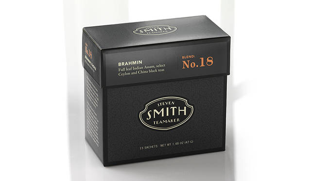 「スティーブンスミスティーメーカー」の茶葉。セカンドフラッシュのインディアンアッサムと水分を多く含んだセイロンディンブラを組み合わせ、中国産のキームンをトッピングした「No.18 ブラフミン」