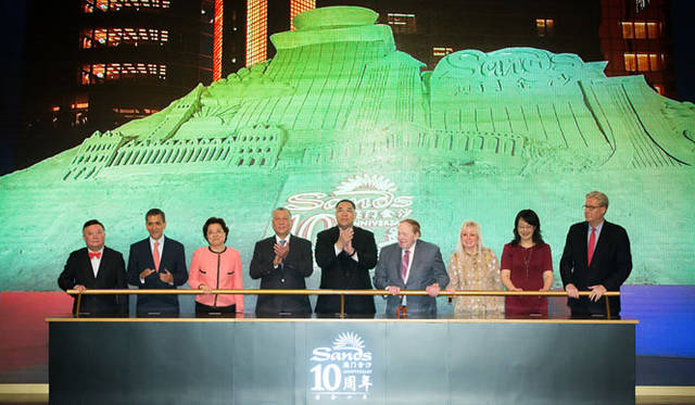 <strong>カジノ・リゾート「サンズ・マカオ」10周年</strong>　花火はサンズ・シアターのLEDスクリーンでライブ中継された