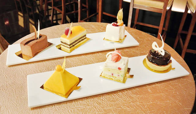 18 <strong>カジノ・リゾート「サンズ・マカオ」10周年</strong> サンズ・マカオ 3階の「コパ ステーキハウス」自慢のスイーツ