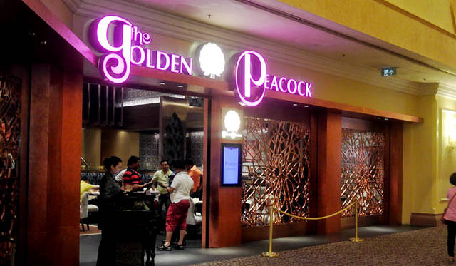 29 <strong>カジノ・リゾート「サンズ・マカオ」10周年</strong> ザ・ベネチアン・マカオ 1階の「ザ・ゴールデン・ピーコック(The Golden Peacock)」は、『ミシュラン・ガイド香港&マカオ2014』で一つ星を受賞。香港タトラー・ベスト・レストラン・ガイド(2014年)にも掲載されている伝統的インド料理店