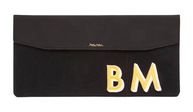 <strong>Le Bon Marche Rive Gauche｜ル・ボン・マルシェ・リヴ・ゴーシュ、日本を特集した企画展開催</strong><br />newneu. アイクラッチ　260ユーロ（アートピース 各20ユーロ）