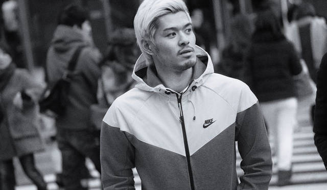 <strong>NIKE SPORTSWEAR｜ナイキ スポーツウェア</strong>　2014年秋 ナイキ テックパック、テックフリースコレクション　山口 蛍（フットボール）