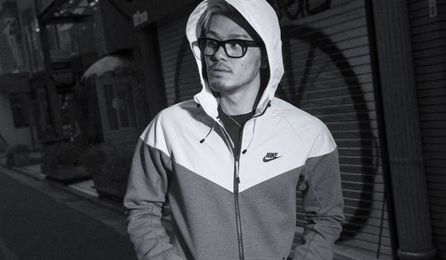 <strong>NIKE SPORTSWEAR｜ナイキ スポーツウェア</strong>　2014年秋 ナイキ テックパック、テックフリースコレクション　山口 蛍（フットボール）